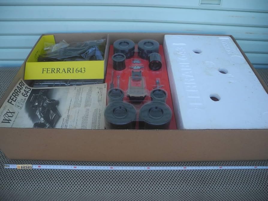 ロッソページ Amazon.co.jp: ROSSO ロッソ 1/8 Ferrari 643 フェラーリ643 WXR